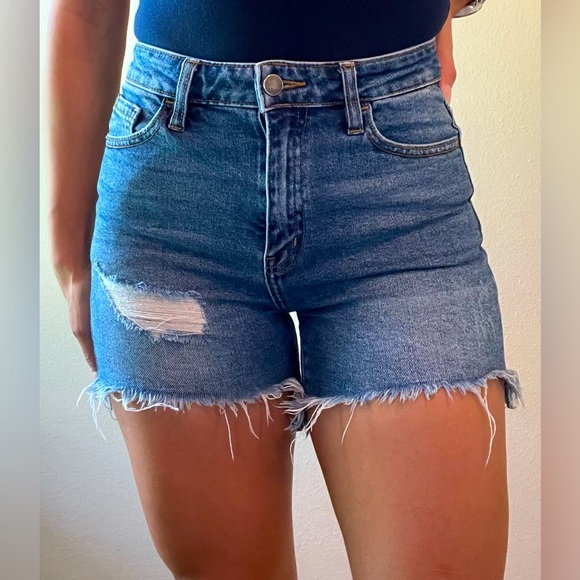 nature denim Pants - Nature Denim Distressed Raw Hem Dark Wash Denim Shorts